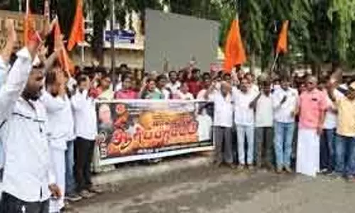Tirupur हिंदू मुन्नानी ने 7 दिसंबर को राज्यव्यापी विरोध प्रदर्शन की घोषणा की Tirupur हिंदू मुन्नानी ने 7 दिसंबर को राज्यव्यापी विरोध प्रदर्शन की घोषणा की