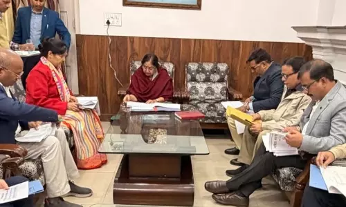 Bareilly: विधवा पेंशन में अनियमितता, मंत्री ने चिंता व्यक्त की Bareilly: विधवा पेंशन में अनियमितता, मंत्री ने चिंता व्यक्त की