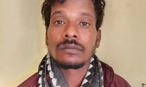 उड़ीसा से गांजा तस्करी विफल, धमतरी में तस्कर दबोचा गया उड़ीसा से गांजा तस्करी विफल, धमतरी में तस्कर दबोचा गया