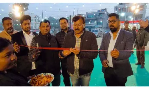 Arvind Gupta ने एक हफ्ते तक चलने वाले विंटर कार्निवल का उद्घाटन किया Arvind Gupta ने एक हफ्ते तक चलने वाले विंटर कार्निवल का उद्घाटन किया