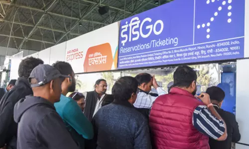 IndiGo ने 12 उड़ानें रद्द कीं, जिससे केरल एयरपोर्ट पर सैकड़ों यात्री फंसे