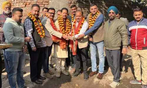 Baldev Singh Billawaria ने वार्ड 55 में विकास कार्यों की शुरुआत की Baldev Singh Billawaria ने वार्ड 55 में विकास कार्यों की शुरुआत की