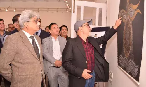 JAMMU: सीएस ने कला केंद्र में शारदा पेंटिंग्स पर 3 दिवसीय प्रदर्शनी का उद्घाटन किया