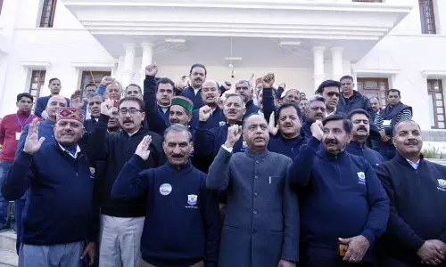 हिमाचल प्रदेश विधानसभा में कांग्रेस और BJP ने चिट्टा के खतरे के खिलाफ एकजुट होकर आवाज़ उठाई