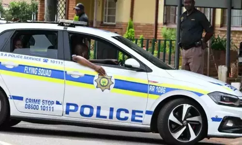 South Africa में जानलेवा गोलीबारी से हड़कंप: हॉस्टल हमले में 11 लोग मारे गए, 14 घायल