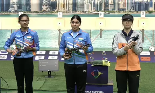 ISSF वर्ल्ड कप में भारत ने बनाया इतिहास, सुरुचि-संयम की गोल्ड-सिल्वर जोड़ी ISSF वर्ल्ड कप में भारत ने बनाया इतिहास, सुरुचि-संयम की गोल्ड-सिल्वर जोड़ी