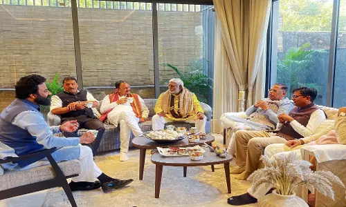 मंत्री ओपी चौधरी की भारतीय जनता युवा मोर्चा छत्तीसगढ़ के नेताओं से सौजन्य मुलाकात