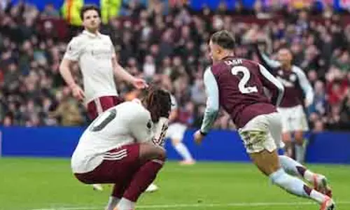 बुएंडिया के आखिरी मिनट गोल से एस्टन विला ने Arsenal की 18 मैचों की अनबिटेन रन तोड़ी