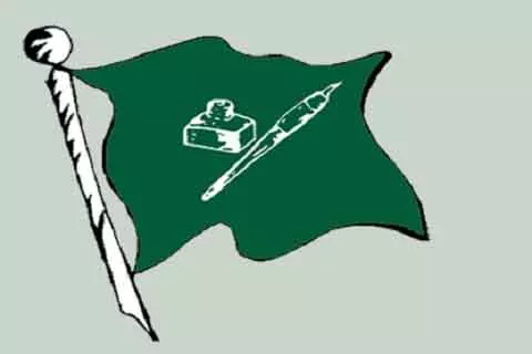 PDP ने LG से जम्मू-कश्मीर में ऊपरी आयु सीमा बढ़ाने के प्रस्ताव को मंजूरी देने की अपील की PDP ने LG से जम्मू-कश्मीर में ऊपरी आयु सीमा बढ़ाने के प्रस्ताव को मंजूरी देने की अपील की