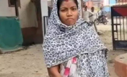 बेटी की खुशी के लिए पिता ने छोड़ा शराब पीना, 13 साल बाद लौटी घर बेटी की खुशी के लिए पिता ने छोड़ा शराब पीना, 13 साल बाद लौटी घर
