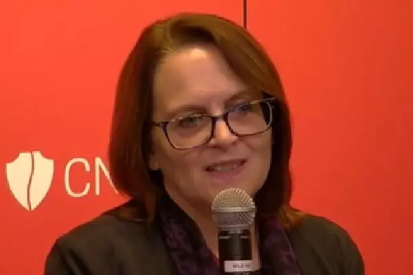 Lisa Curtis: पीएम मोदी-पुतिन की बातचीत भारत के बैलेंसिंग एक्ट को दिखाती है Lisa Curtis: पीएम मोदी-पुतिन की बातचीत भारत के बैलेंसिंग एक्ट को दिखाती है