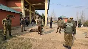 Baramulla: बारामूला में सुरक्षा को लेकर मॉक ड्रिल संपन्न Baramulla: बारामूला में सुरक्षा को लेकर मॉक ड्रिल संपन्न