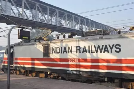 Dehradun: टनकपुर और तख्त नांदेड़ साहिब के बीच नई ट्रेन सेवा स्वीकृत Dehradun: टनकपुर और तख्त नांदेड़ साहिब के बीच नई ट्रेन सेवा स्वीकृत