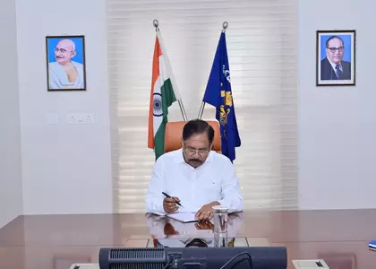 कर्नाटक की कानून-व्यवस्था पर HM परमेश्वर का बड़ा बयान कर्नाटक की कानून-व्यवस्था पर HM परमेश्वर का बड़ा बयान