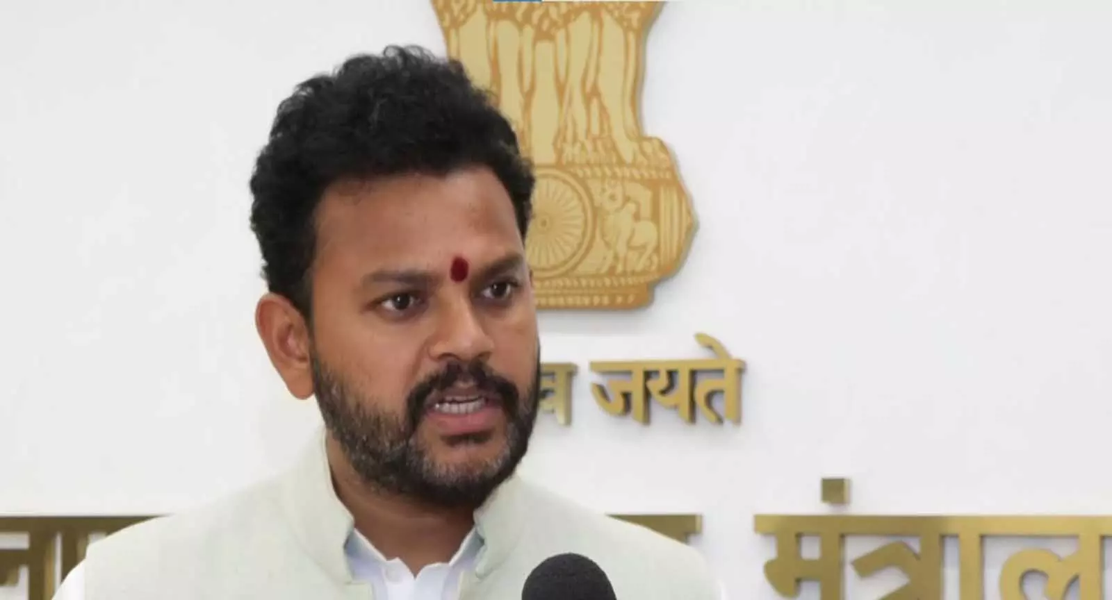 सर्ज प्राइसिंग पर रोक के लिए Government का कदम सर्ज प्राइसिंग पर रोक के लिए Government का कदम
