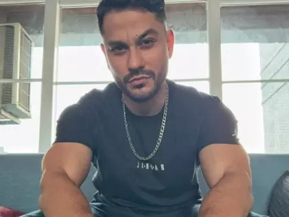 फिल्म Kunal Kemmu पर कुणाल खेमू ने साझा की अपनी प्रतिक्रिया फिल्म Kunal Kemmu पर कुणाल खेमू ने साझा की अपनी प्रतिक्रिया
