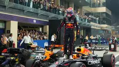 Abu Dhabi GP: वेरस्टैपेन ने पोल पोजीशन से टाइटल की उम्मीदें बढ़ाईं Abu Dhabi GP: वेरस्टैपेन ने पोल पोजीशन से टाइटल की उम्मीदें बढ़ाईं