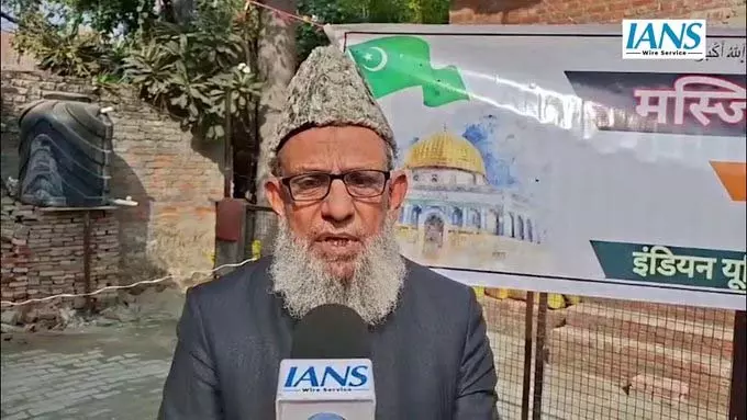 मस्जिद और मदरसों की सुरक्षा को लेकर IUML का मसौदा राष्ट्रपति को सौंपा, बढ़ते ध्वंस पर चिंता व्यक्त मस्जिद और मदरसों की सुरक्षा को लेकर IUML का मसौदा राष्ट्रपति को सौंपा, बढ़ते ध्वंस पर चिंता व्यक्त