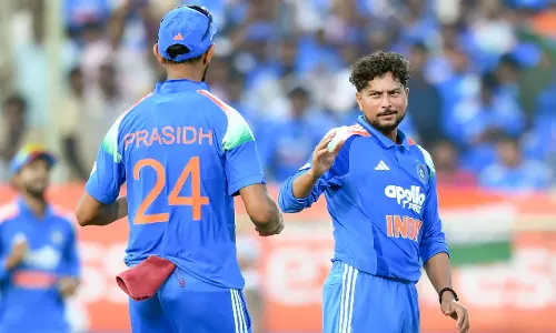 SA के खिलाफ सीरीज़ जीत: कुलदीप यादव ने सोशल मीडिया पर जताई खुशी SA के खिलाफ सीरीज़ जीत: कुलदीप यादव ने सोशल मीडिया पर जताई खुशी