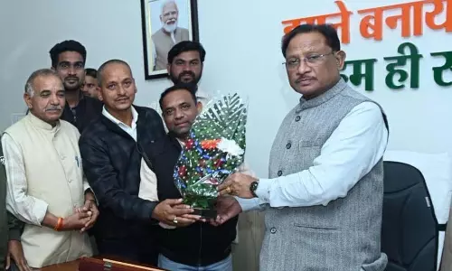 CM विष्णुदेव साय से कुंभकार समाज के प्रतिनिधि मंडल की सौजन्य मुलाकात