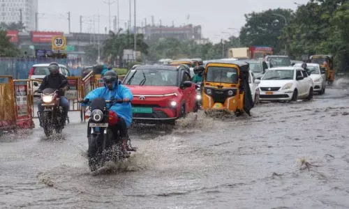 Tamil Nadu में 12 दिसंबर तक बारिश का अनुमान है, मछुआरों को समुद्र में न जाने की चेतावनी दी