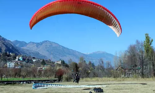 Himachal: राज्य के मध्य और ऊँची पहाड़ियों पर आज हल्की बर्फबारी और बारिश होगी