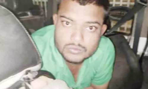 बिलासपुर में स्कॉर्पियो का कहर, ठोकर से कई वाहन क्षतिग्रस्त बिलासपुर में स्कॉर्पियो का कहर, ठोकर से कई वाहन क्षतिग्रस्त