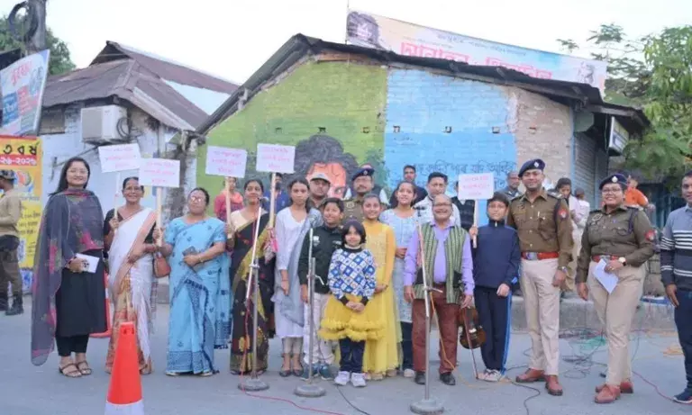 Assam: बाजाली पुलिस ने ज़ुबीन गर्ग के गानों के साथ रोड सेफ्टी जागरूकता अभियान शुरू