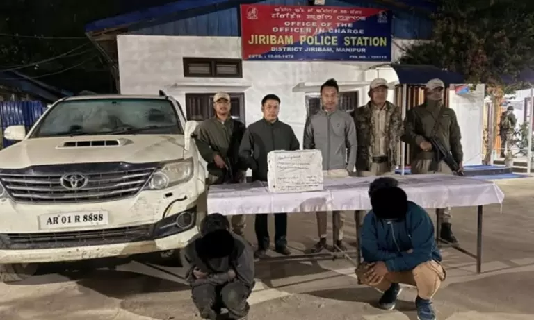 Manipur: असम के दो कथित ड्रग तस्कर 2 करोड़ रुपये के प्रतिबंधित सामान के साथ गिरफ्तार