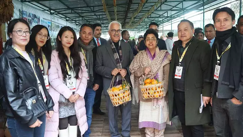 Nagaland : राज्यपाल भल्ला ने किसामा में स्टॉल का दौरा किया