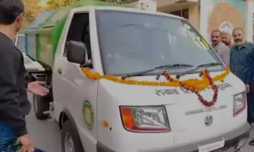 Amritsar: एमसी ने कचरा इकट्ठा करने के लिए 30 नए मिनी टिपर तैनात किए हैं Amritsar: एमसी ने कचरा इकट्ठा करने के लिए 30 नए मिनी टिपर तैनात किए हैं