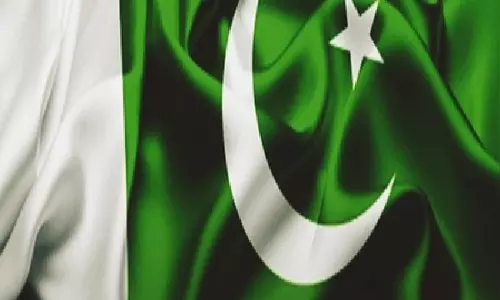 Pakistan के 2024 चुनावों पर रिपोर्ट जारी करने में EU की विफलता ने सवाल खड़े किए Pakistan के 2024 चुनावों पर रिपोर्ट जारी करने में EU की विफलता ने सवाल खड़े किए