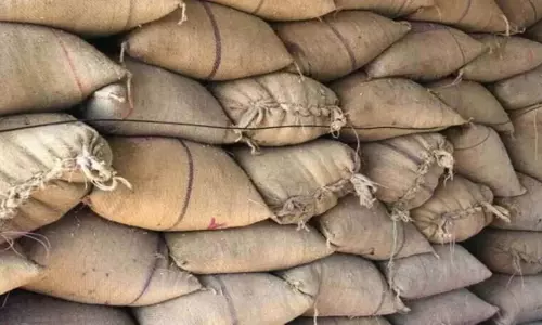 अवैध धान परिवहन पर सख्त कार्रवाई, 1.51 लाख क्विंटल धान जब्त अवैध धान परिवहन पर सख्त कार्रवाई, 1.51 लाख क्विंटल धान जब्त