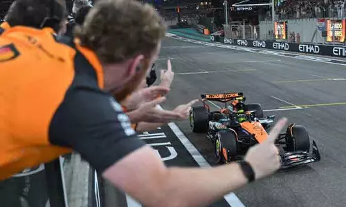 Lando Norris  ने अबू धाबी में पहला F1 वर्ल्ड ड्राइवर्स खिताब जीता