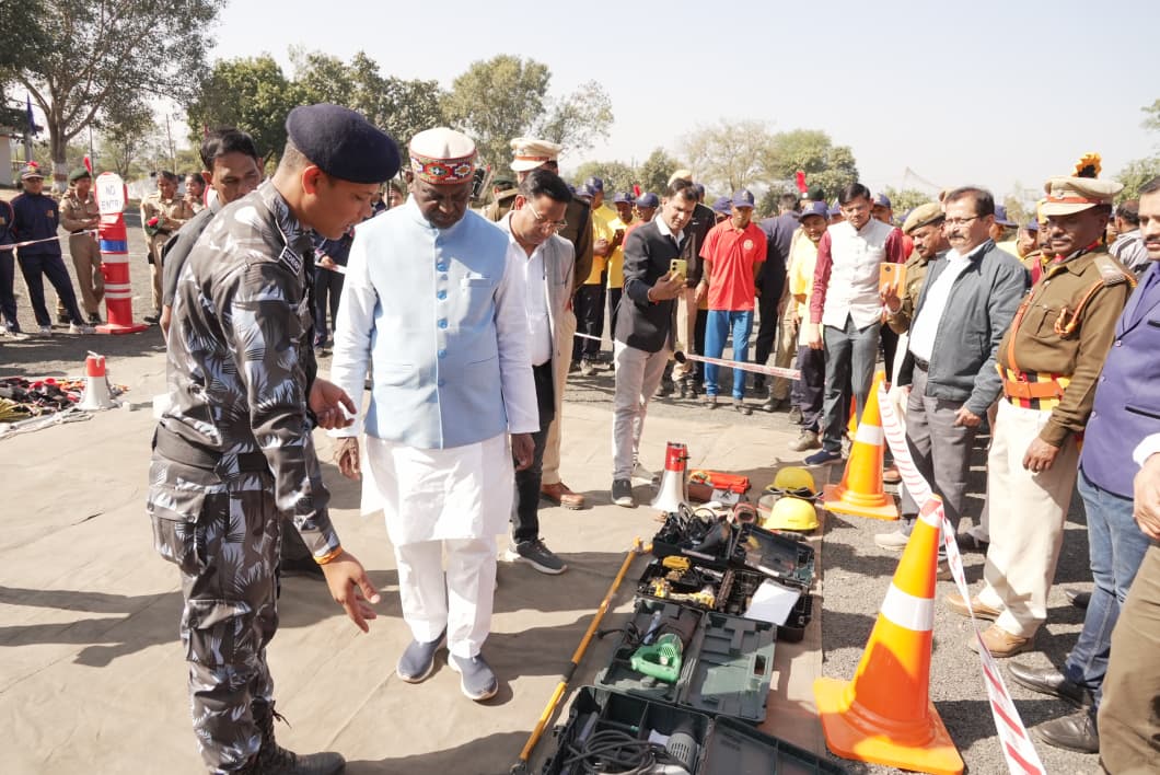 होमगार्ड के जवान आपदा प्रबंधन जनसेवा की रीढ है: Dr. Chaudhary