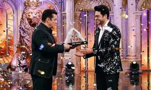 Reality show: गौरव खन्ना ने जीता Bigg Boss-19 का खिताब Reality show: गौरव खन्ना ने जीता Bigg Boss-19 का खिताब