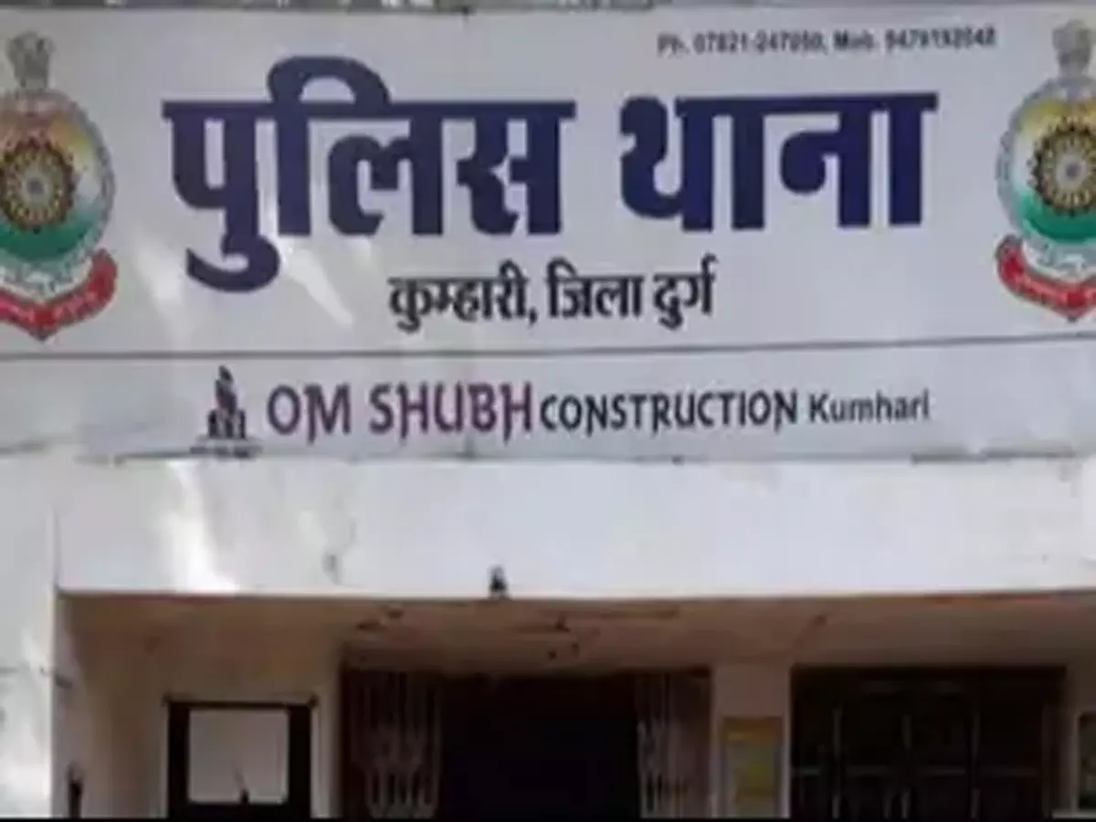 बीकॉम स्टूडेंट निकला था मोबाइल बेचने, लूट का शिकार बीकॉम स्टूडेंट निकला था मोबाइल बेचने, लूट का शिकार