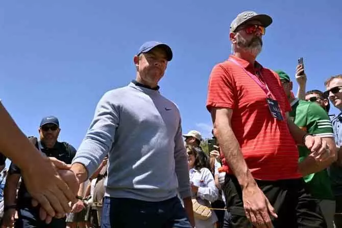 Rory McIlroy ने ऑस्ट्रेलियन ओपन को रीशेड्यूल करने की मांग की Rory McIlroy ने ऑस्ट्रेलियन ओपन को रीशेड्यूल करने की मांग की