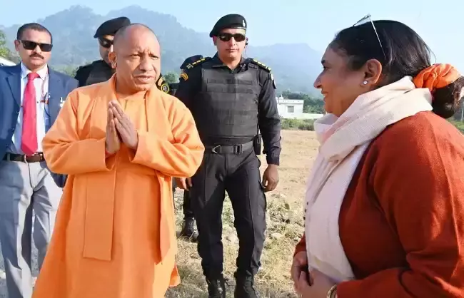 Dehradun: योगी आदित्यनाथ ने किया सिद्धबली बाबा का आध्यात्मिक दर्शन Dehradun: योगी आदित्यनाथ ने किया सिद्धबली बाबा का आध्यात्मिक दर्शन
