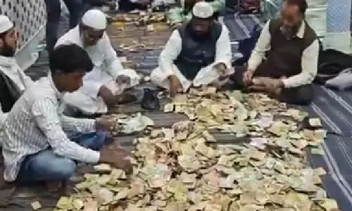 Kabir के वीडियो पर उठा बवाल, बताया गया कि 80 करोड़ रुपये का दान होगा