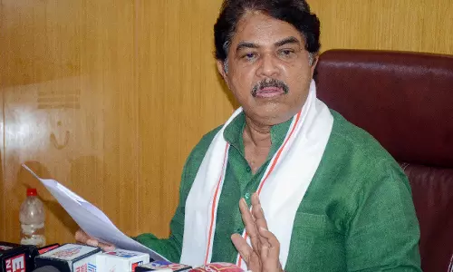 CM कुर्सी की कीमत विवाद, बीजेपी ने कांग्रेस को लिया आड़े हाथ CM कुर्सी की कीमत विवाद, बीजेपी ने कांग्रेस को लिया आड़े हाथ