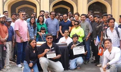 प्रियदर्शन ने पुरानी यादें ताजा करने वाले अंतिम शेड्यूल के साथ Haiwaan का समापन किया प्रियदर्शन ने पुरानी यादें ताजा करने वाले अंतिम शेड्यूल के साथ Haiwaan का समापन किया