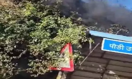 CG: ऑटो पार्ट्स गोदाम में भीषण आग, 25 बाइक समेत लाखों का सामान जलकर राख CG: ऑटो पार्ट्स गोदाम में भीषण आग, 25 बाइक समेत लाखों का सामान जलकर राख