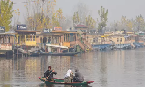 बिना इजाज़त J&K, लद्दाख जाने पर चीनी नागरिक को हिरासत में लिया गया