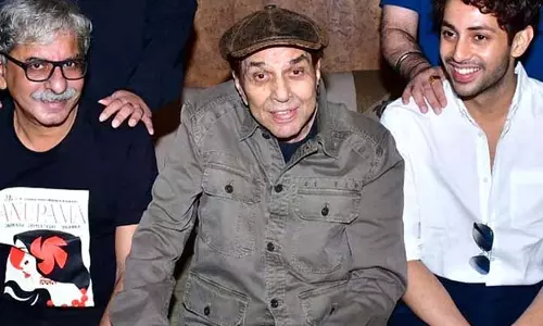 Ikkis में धर्मेंद्र को निर्देशित करने पर श्रीराम राघवन Ikkis में धर्मेंद्र को निर्देशित करने पर श्रीराम राघवन