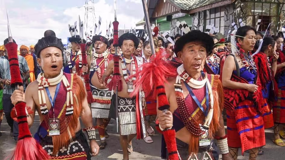 Nagaland : हॉर्नबिल फेस्टिवल 2025 में पहले हफ़्ते में 1.38 लाख विज़िटर आए Nagaland : हॉर्नबिल फेस्टिवल 2025 में पहले हफ़्ते में 1.38 लाख विज़िटर आए