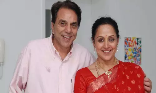 अभिनेत्री Hema Malini ने धर्मेंद्र को उनके 90वें जन्मदिन पर याद किया। अभिनेत्री Hema Malini ने धर्मेंद्र को उनके 90वें जन्मदिन पर याद किया।