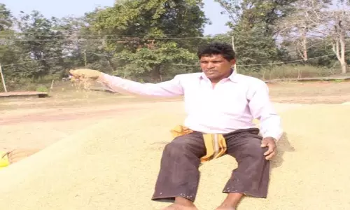 धान बिक्री से मिली राशि से किसान जगतराम चौहान करेंगे बेटे की शादी धान बिक्री से मिली राशि से किसान जगतराम चौहान करेंगे बेटे की शादी
