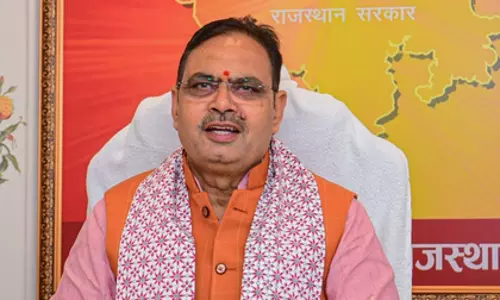 CM भजन लाल शर्मा ने राजस्थान संपर्क हेल्पलाइन 181 का रिव्यू किया CM भजन लाल शर्मा ने राजस्थान संपर्क हेल्पलाइन 181 का रिव्यू किया