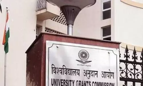 शिक्षक संघ ने UGC नियमों को लागू करने की मांग की है